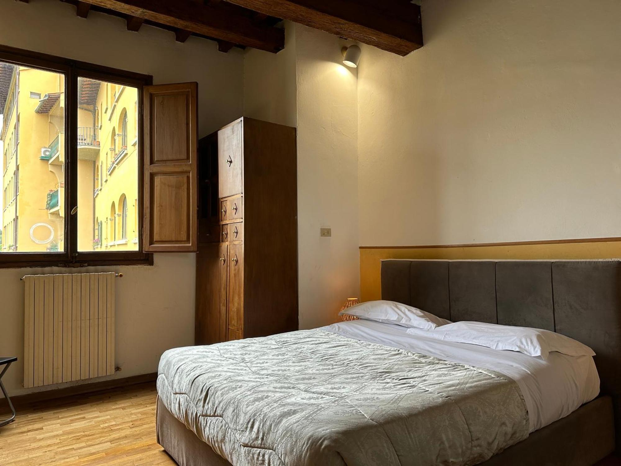 Апартаменти Ponte Vecchio Tower Флоренція Екстер'єр фото