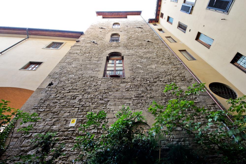 Апартаменти Ponte Vecchio Tower Флоренція Екстер'єр фото